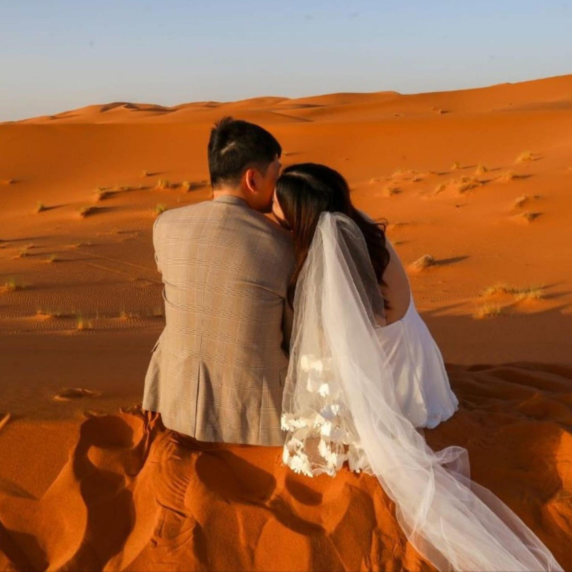 Готель Unique Sahara Camp Мерзуга Екстер'єр фото